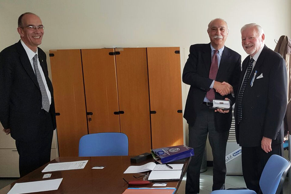 uvvg-pavia_0002_layer-4