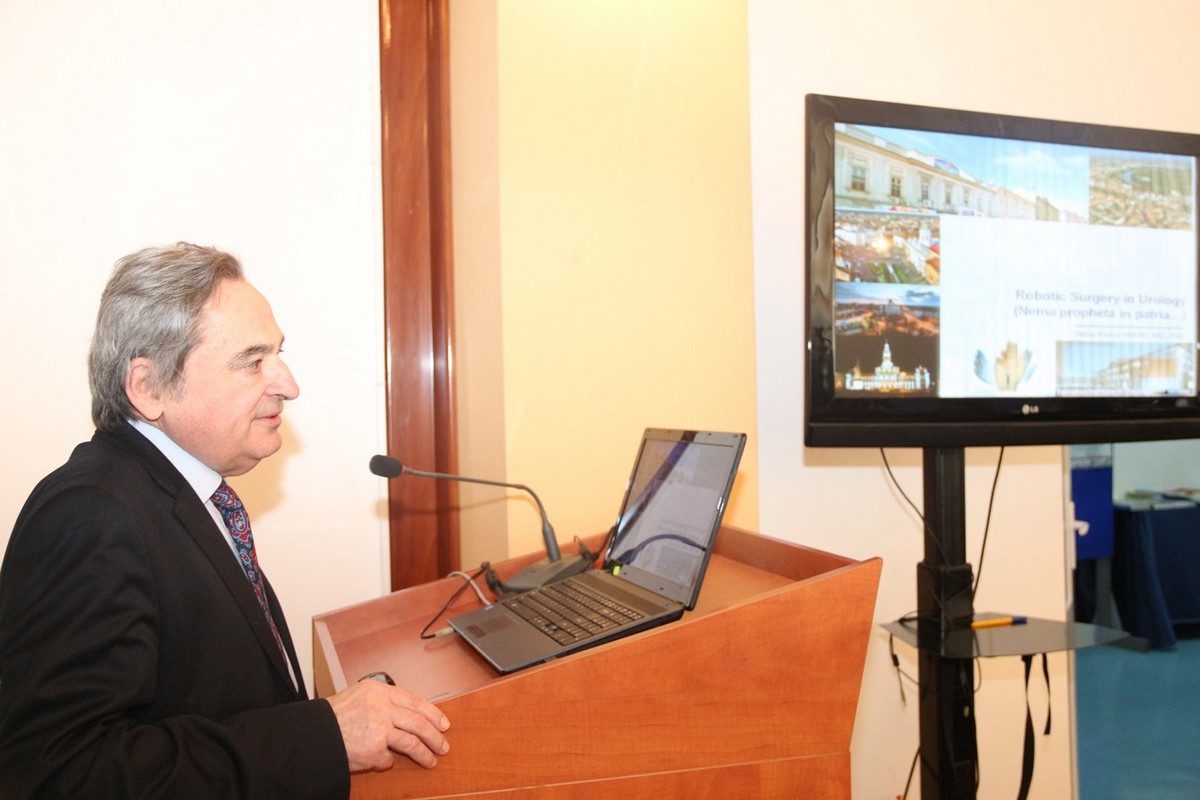 chirurgia_robotica_n_urologie_uvvg4